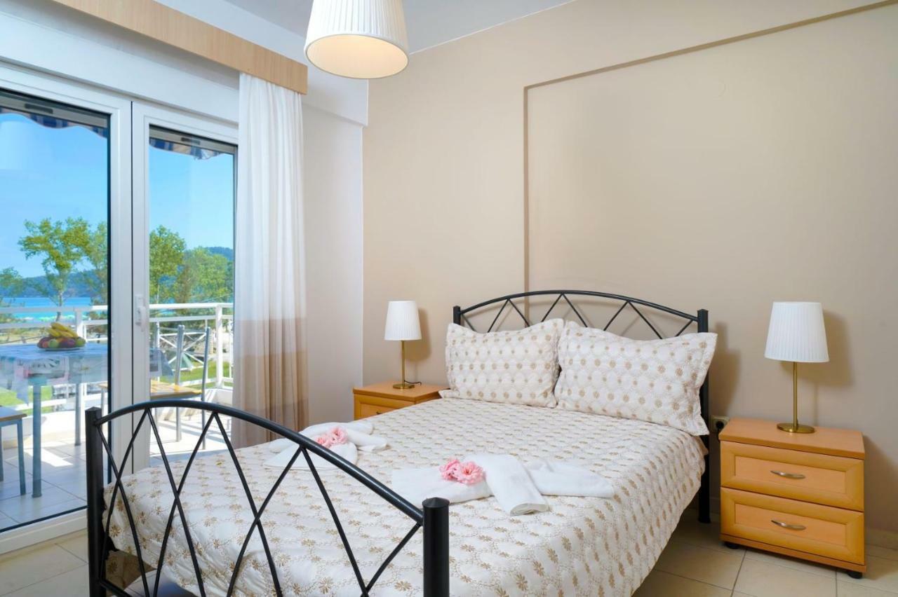L&K Apartment Golden Beach Hriszí Amudiá Kültér fotó